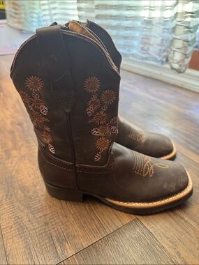 Kids Brown Embroidered Western Pull-On Boots